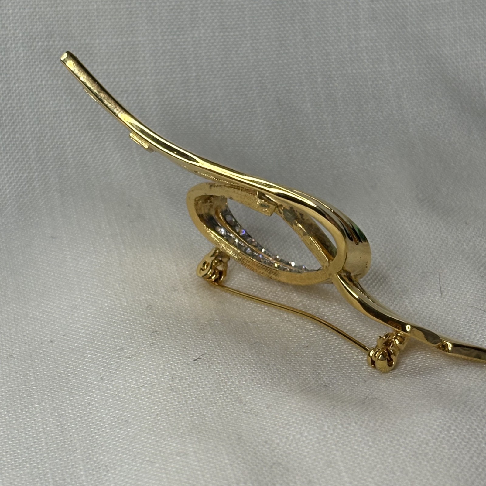PIERRE BALMAIN Vintage Brooch Swirl Ribbon Gold Tone Rhinestone