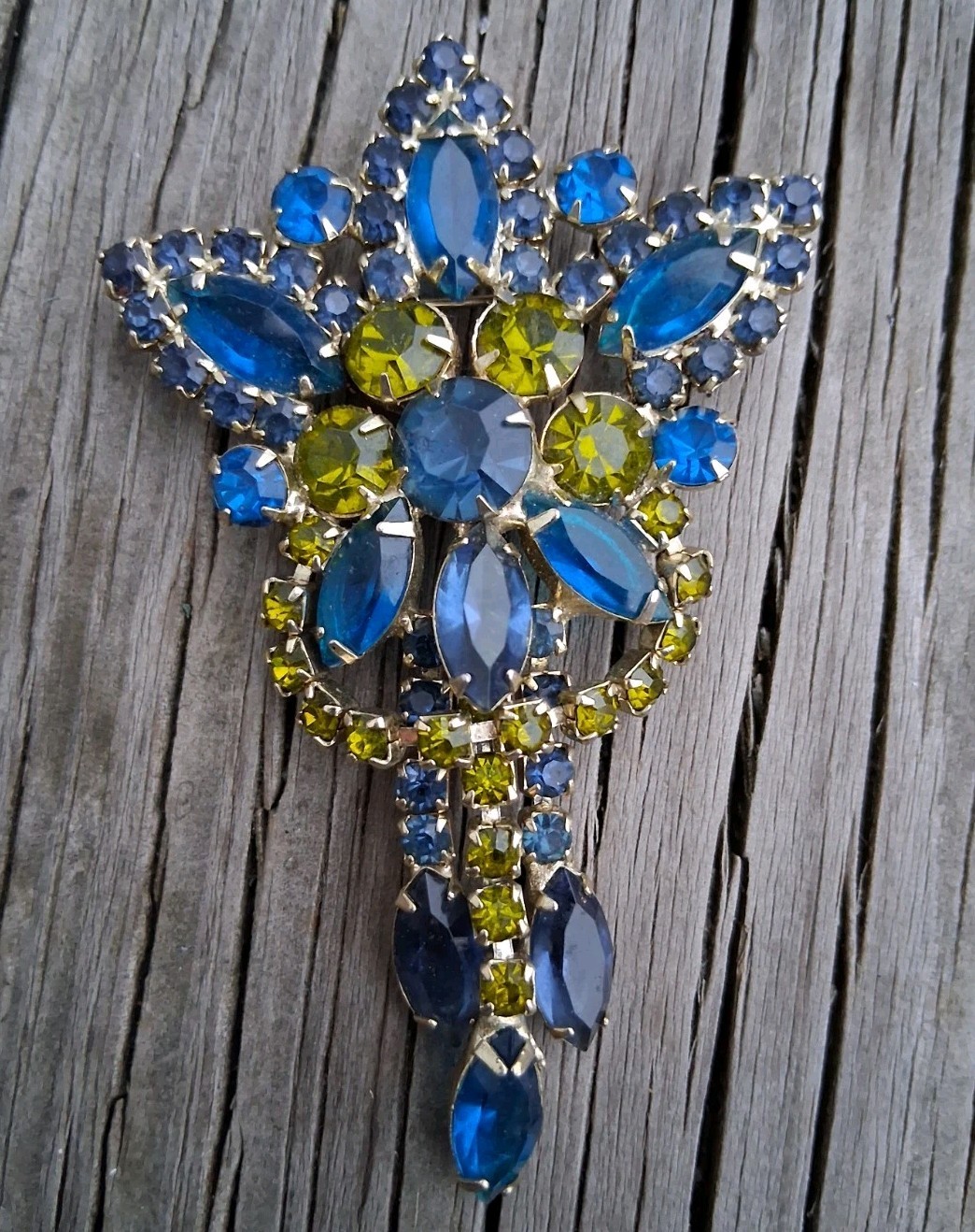 Vtg 1950s Rhinestone Brooch Blue & Lime Green Glass Austrian Tassel Unsigned