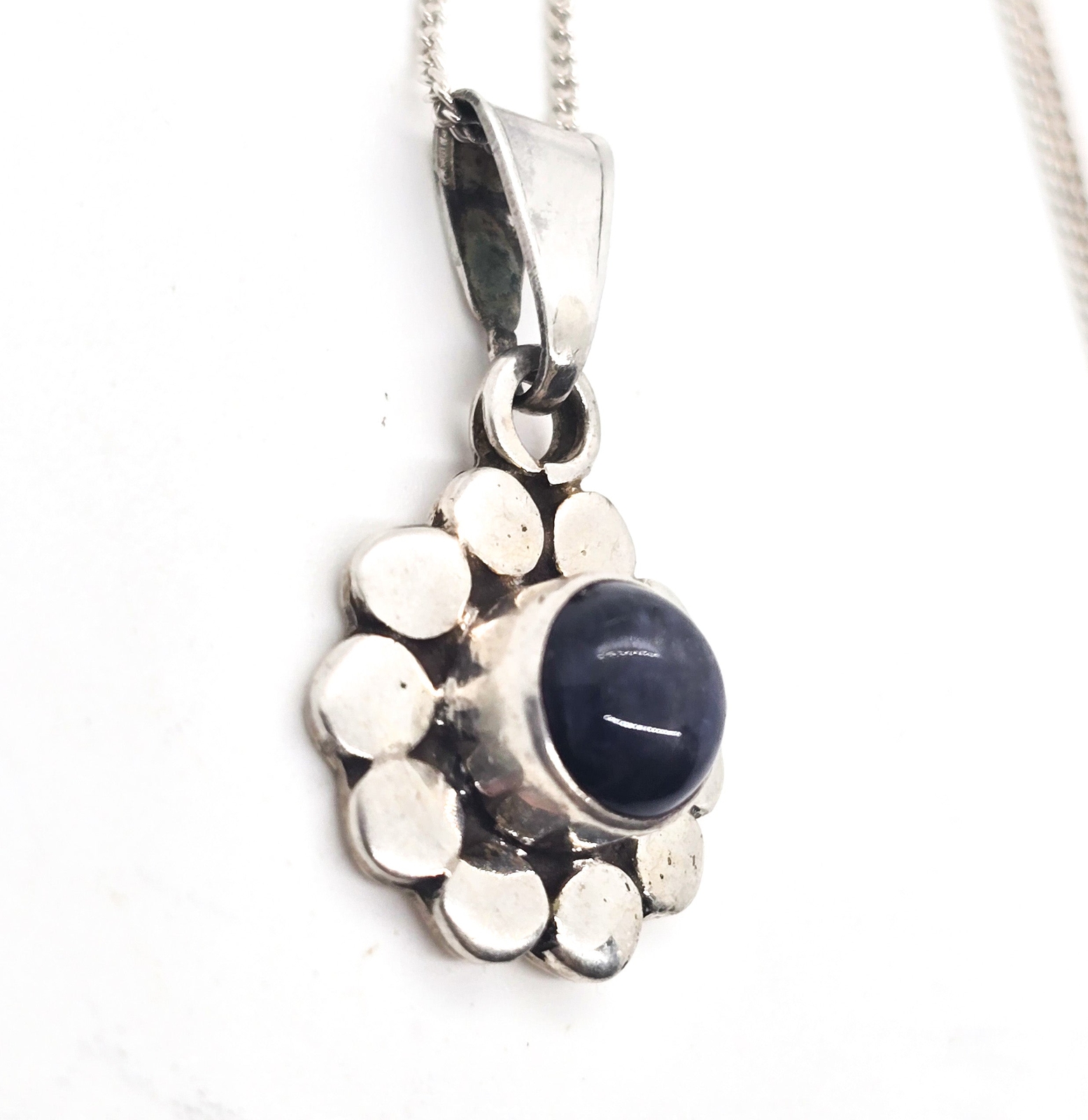 Iolite blue gemstone vintage flower petite sterling silver pendant necklace