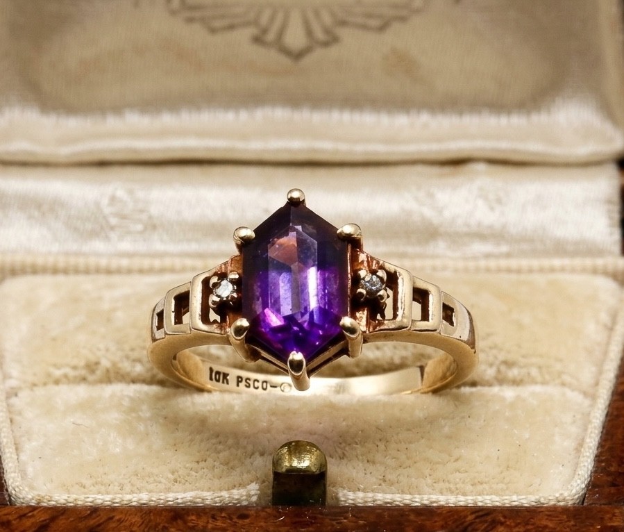 Vintage PSCO 10K Gold Ring Hexagon Purple Glass Stone Diamond Accents Size 6