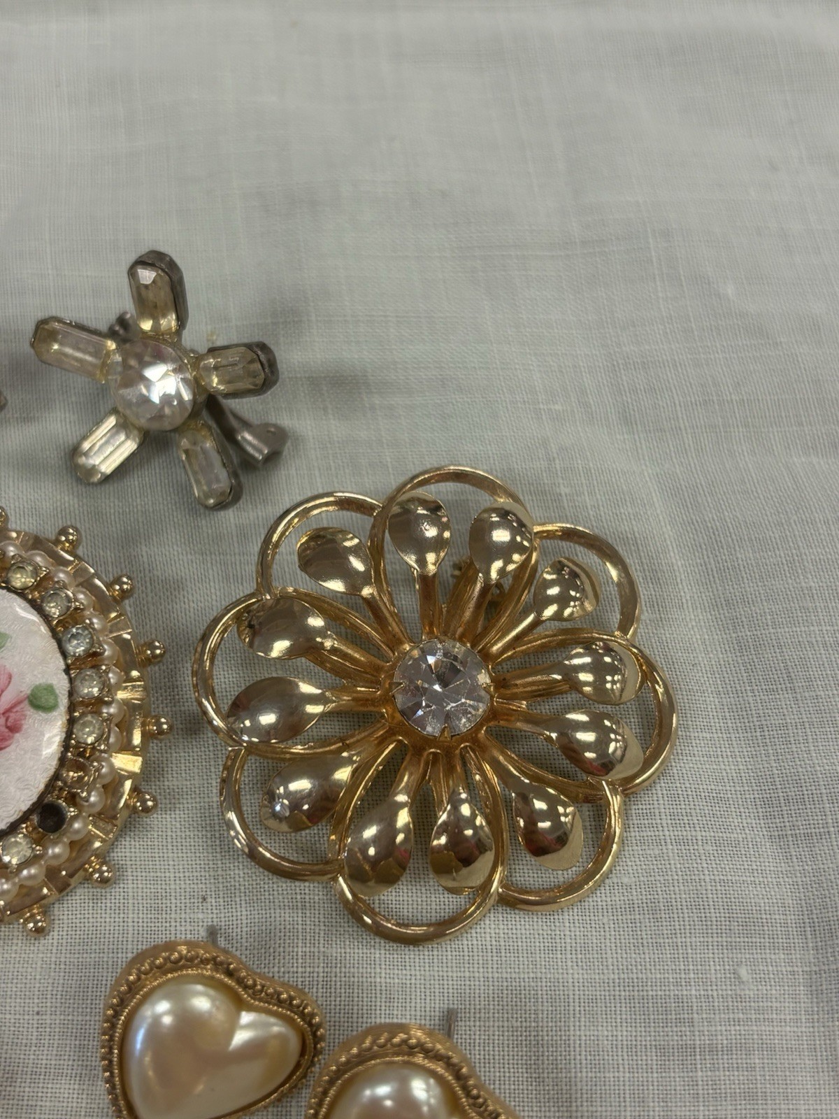VTG Jewelry Lot Coro Monet 1928 Signed Brooches Earrings Rhinestone Gold Estate