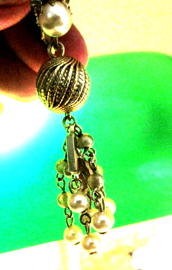 Vintage Vendome Beaded Cluster Dangle Clip On Earrings Gold Tone
