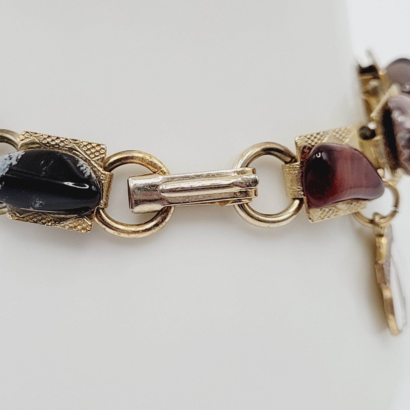 Souvenir Louisiana Natures Worldwide Polished Gemstones Gold Tone Vtg Bracelet