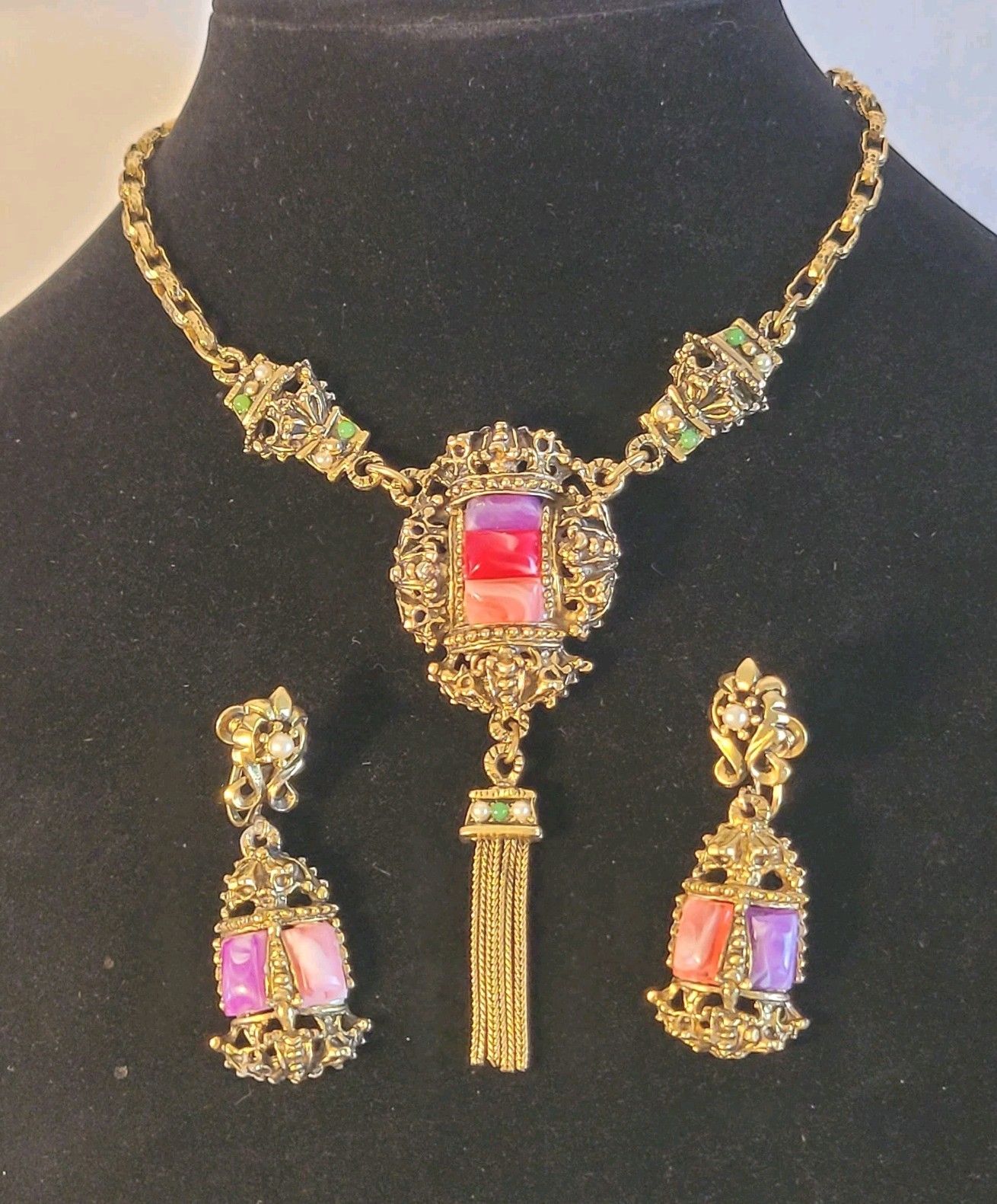 Vtg Selini Pink Purple Confetti Lucite Necklace Earring Set *Unsigned* Victorian