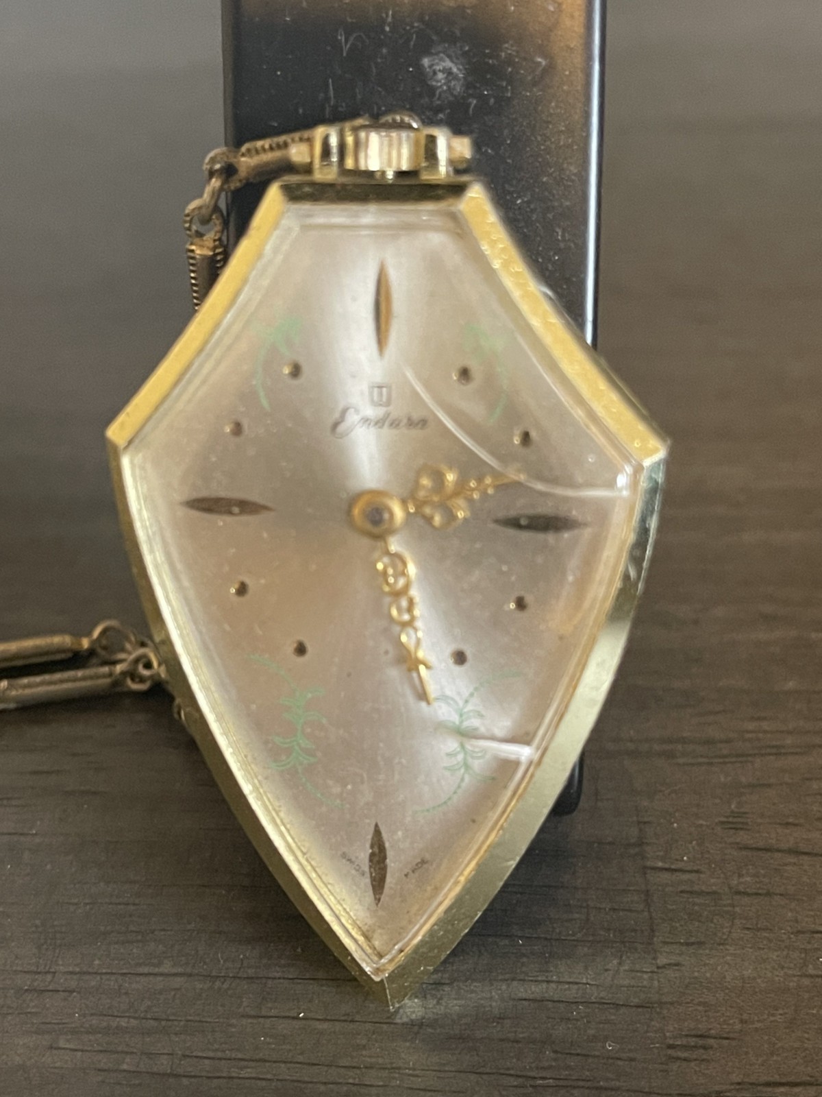 Vintage Unusual Endura Crest Shaped Windup Watch Aluminum Case-Metal Link Chain