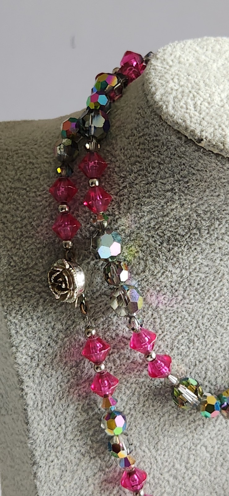 Vintage AB Pink Gunmetal Faceted 26″ Silvertone Glass And Acrylic Necklace