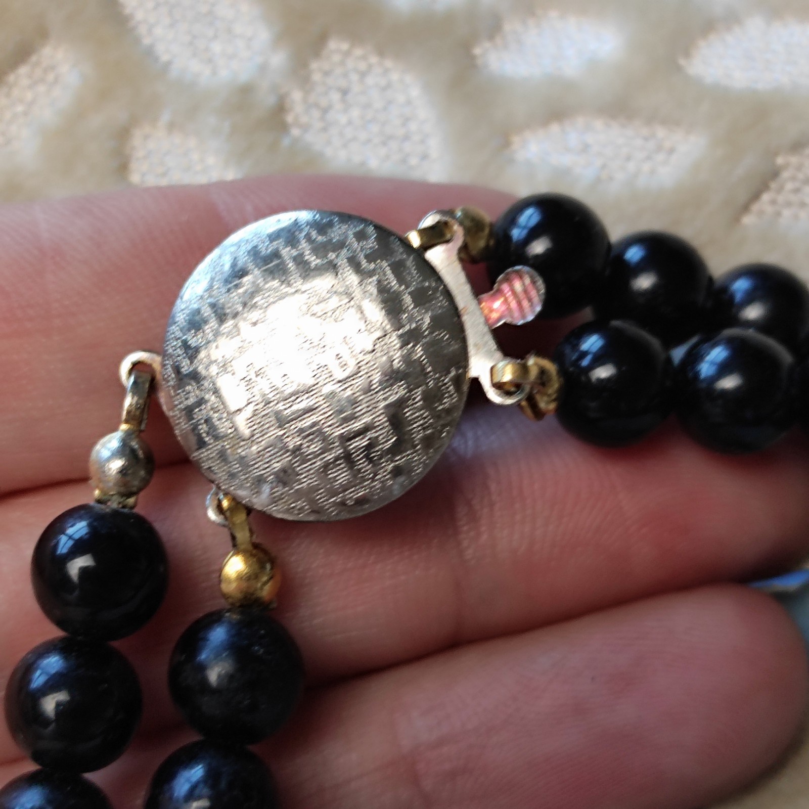 Vintage Womens Black Silver Beaded Necklace Large Side Bead Box Tab Insert Close