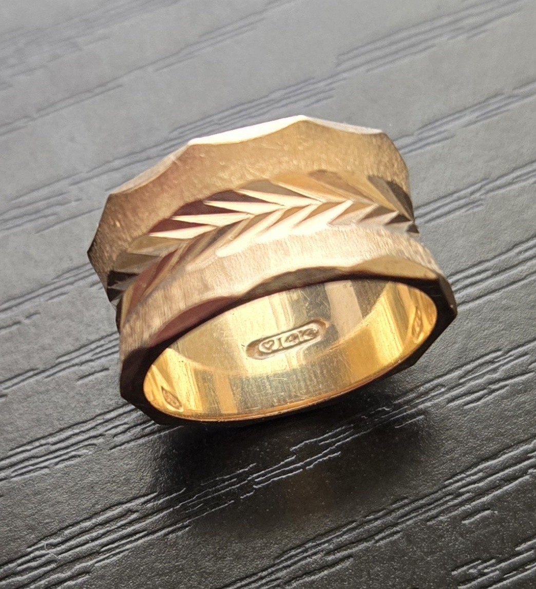 14K Yellow Gold Vintage Ring Size 7? 6 Grams No Blemishes Not Scrap Stamped