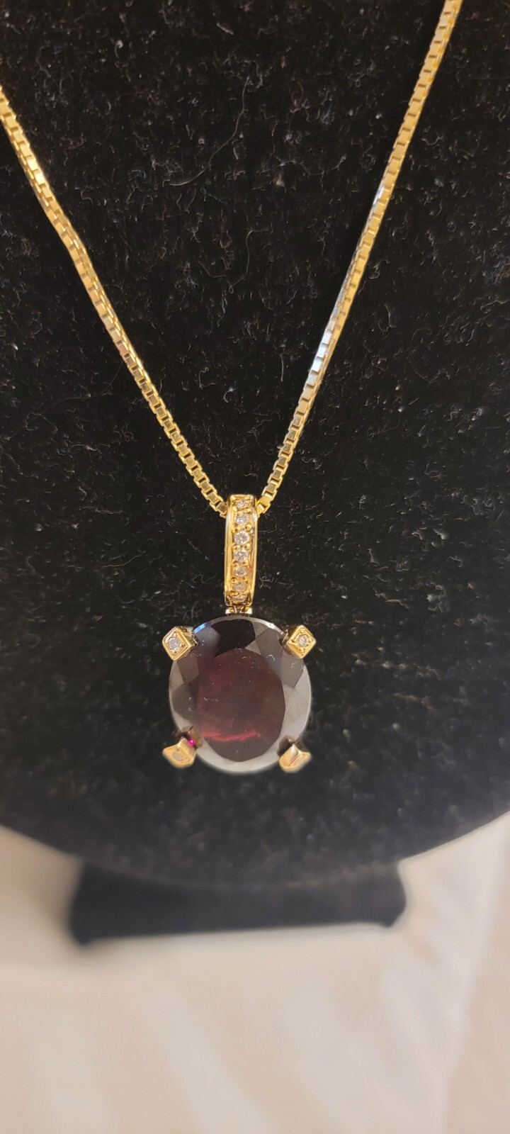 14.21 Carat Garnet Pendant .11 carat Diamond 18″ Necklace 11.2 grams