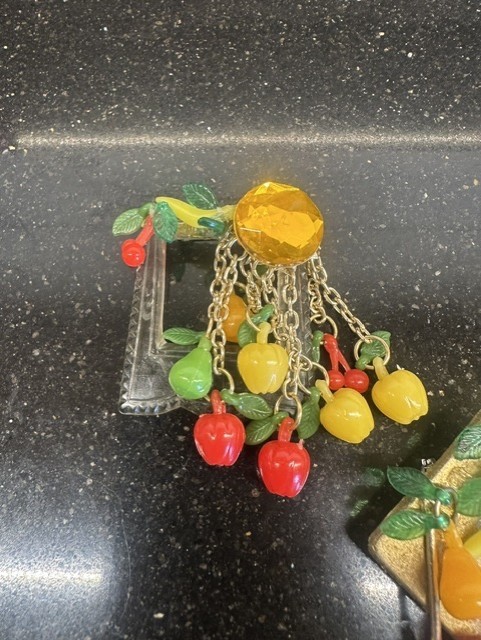 Lot of 2 Vintage MCM 1950’s Retro Kitschy Plastic Fruit Salad Pin Brooches