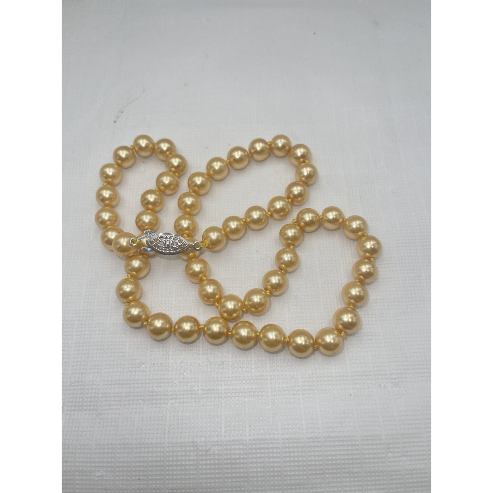Hand Double Knot Golden Yellow Pearl Beaded Necklace 18″ Collar Filigree Clasp