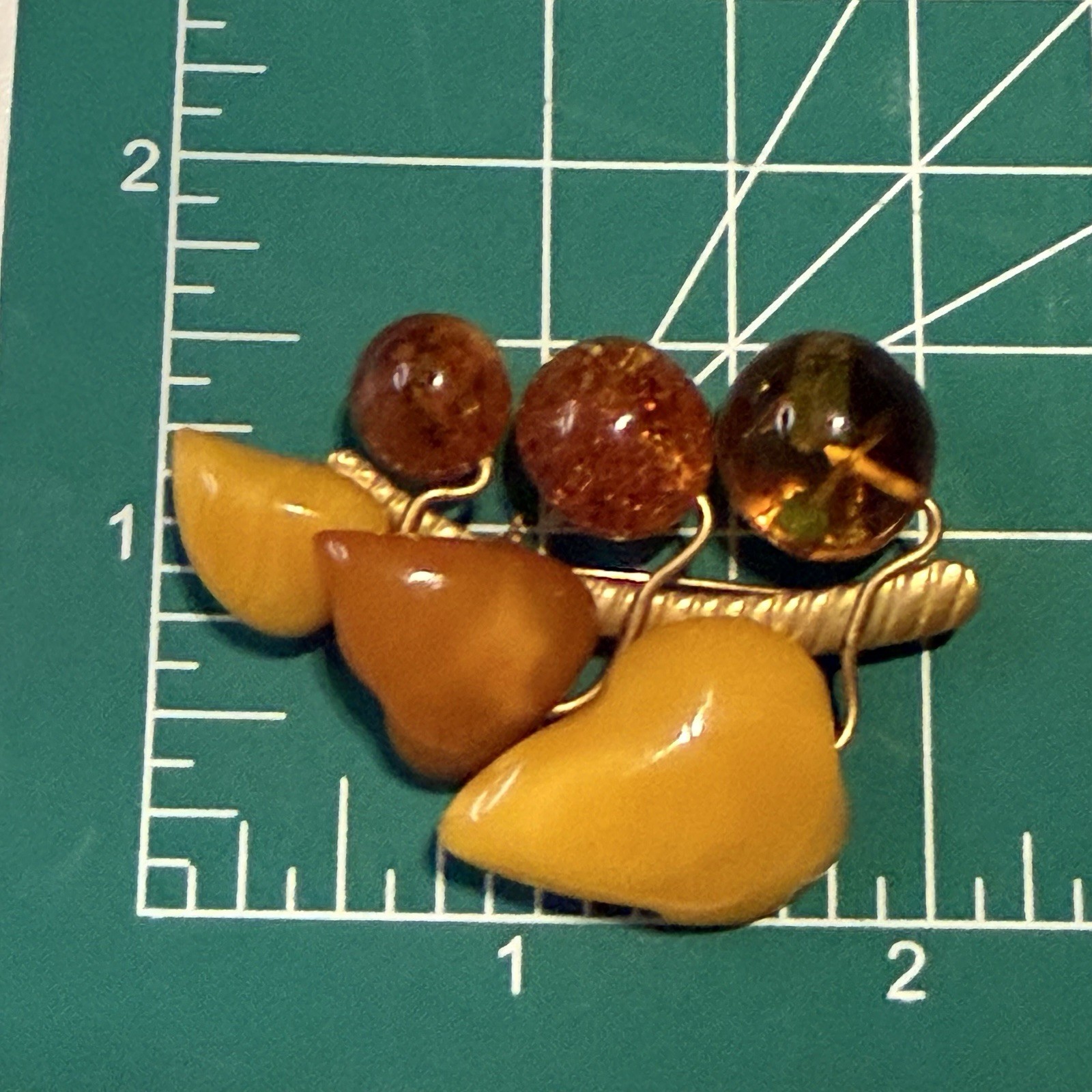 Vintage Russian 9RK Gold Tone Baltic Butterscotch Honey Amber Brooch Pin