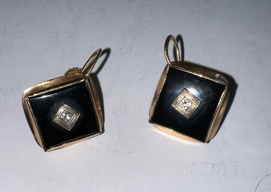 Vintage 14K Gold Diamond Black Onyx Earrings Screw Back