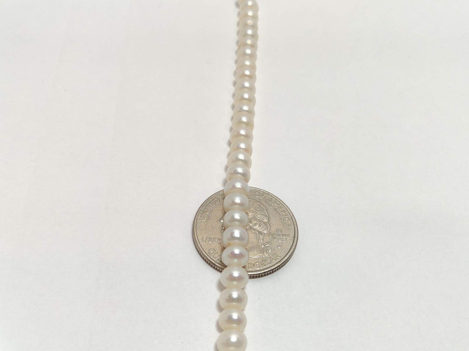 Beautiful Lustrous GENUINE NATURAL FRESHWATER PEARL 925 Sterling Silver Necklace