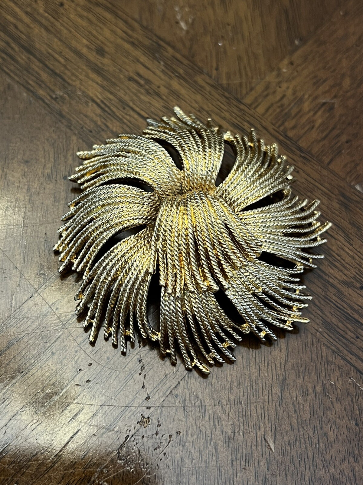 Vintage Monet Round Cluster Statement Brooch Textured Gold Tone Signed Nice!
