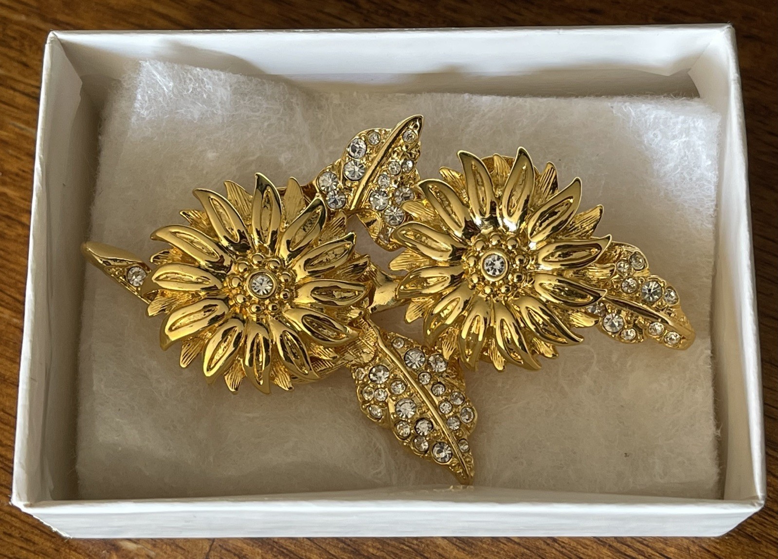 Vtg Joan Rivers Convertible Brooch Clip Earrings Gold Tone Rhinestone Flowers