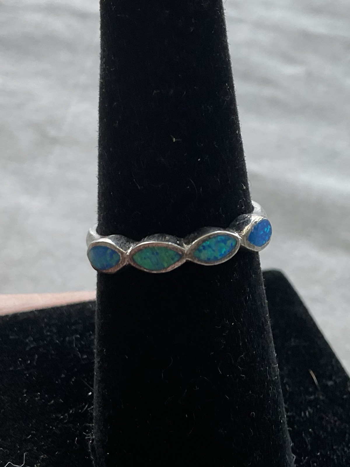 Vintage 925 Sterling Silver blue simulated opal stone Ring Size 6.5 Estate Jewel