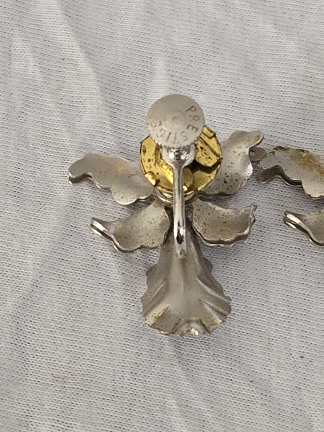 Vintage Silvertone Orchid With Purple Rhinestone Screwback Earings