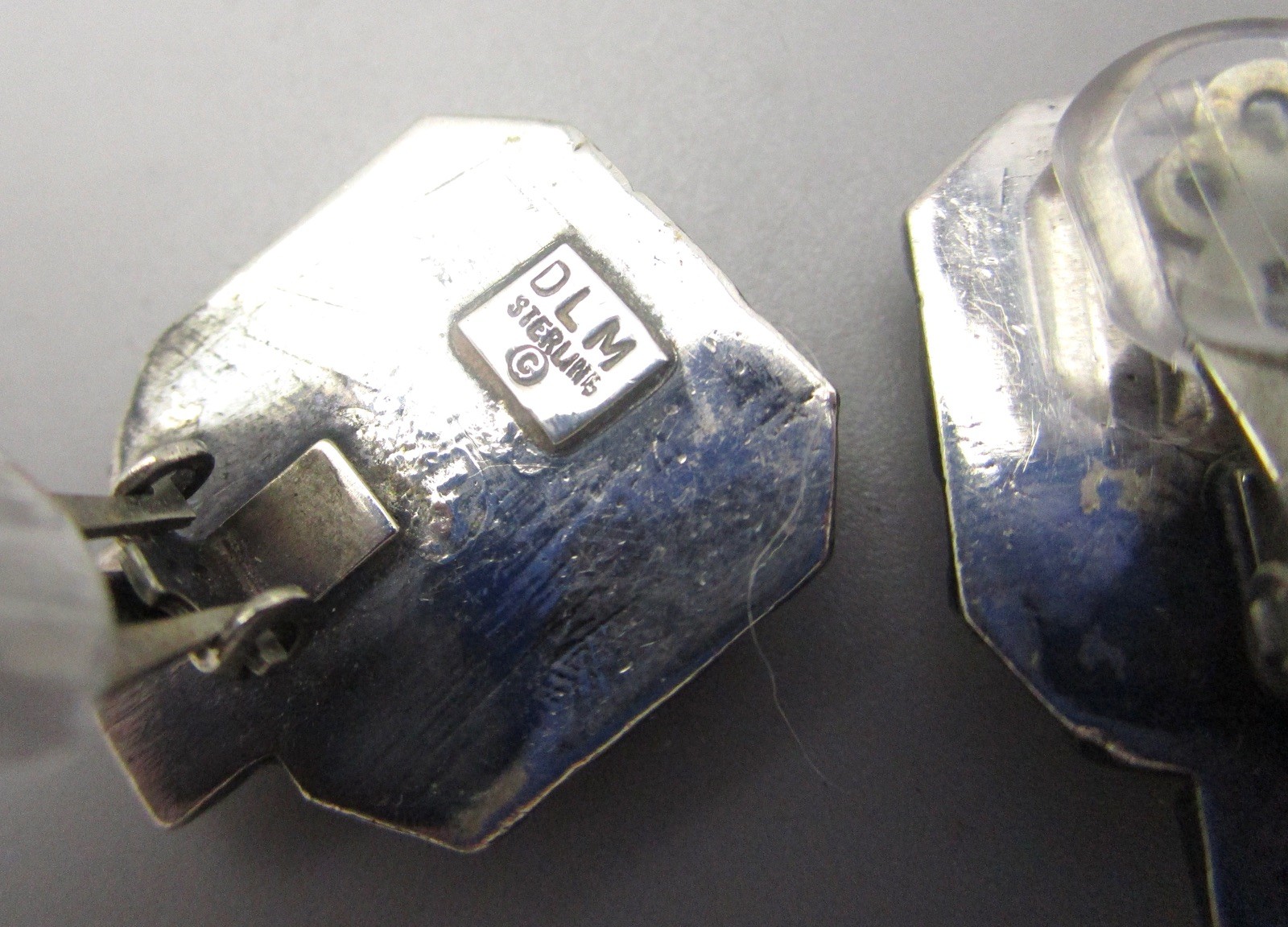 LOVELY DIAN MALOUF STERLING SILVER 1″ CLIP ON EARRINGS