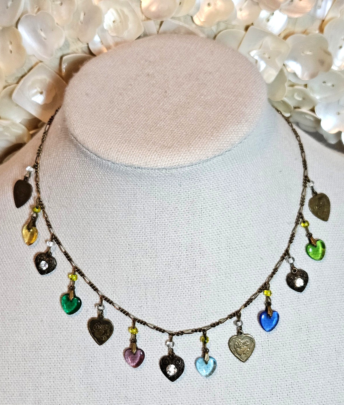 Vintage GLASS WORKS STUDIO Brass Multi Color Glass Heart Necklace 16″