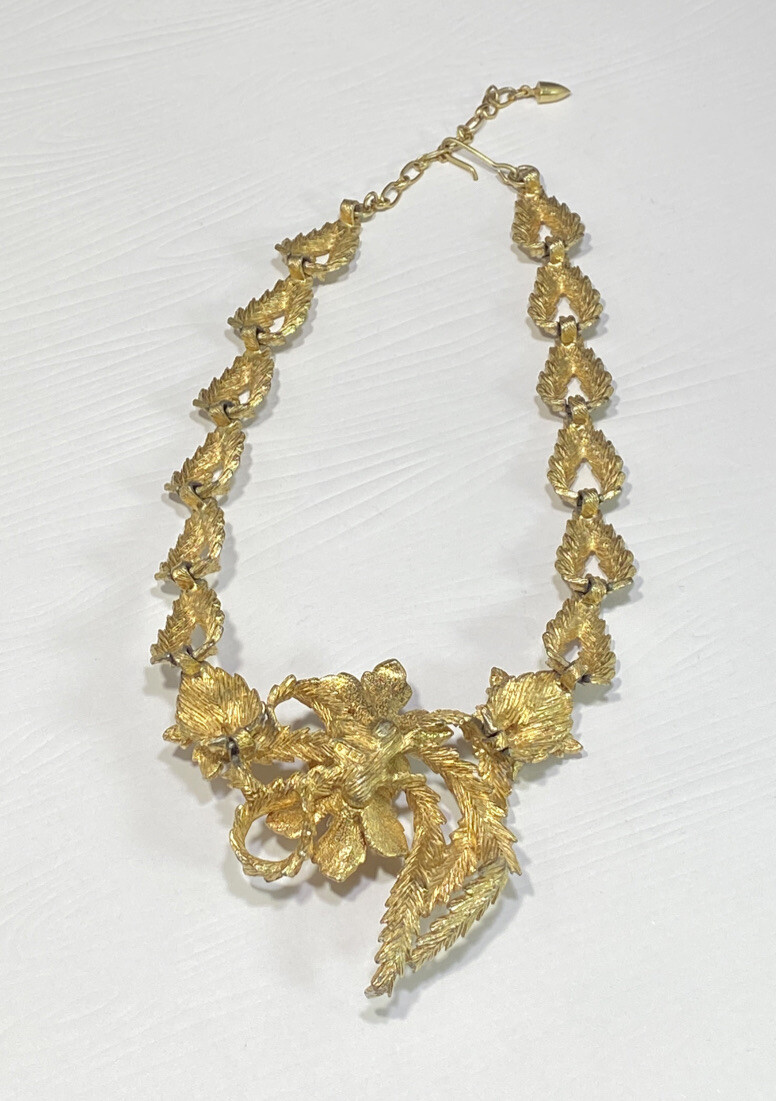 Antique Gold Plate Necklace Floral Leaf Rhinestone & Pearl Designer Signed