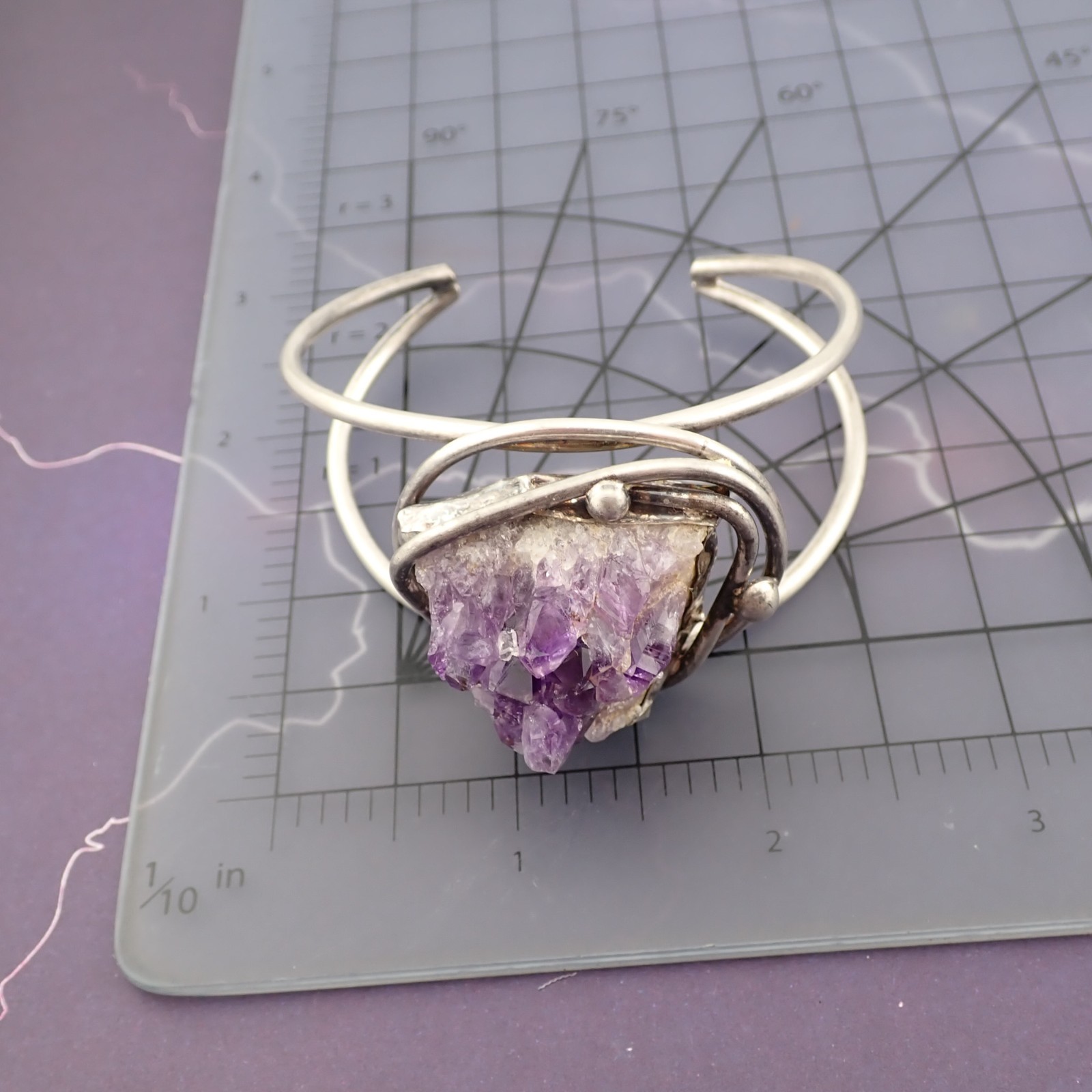 Vtg Sterling Silver Natural Amethyst Geode Crystal 7″ Cuff 41.9 gr Bracelet