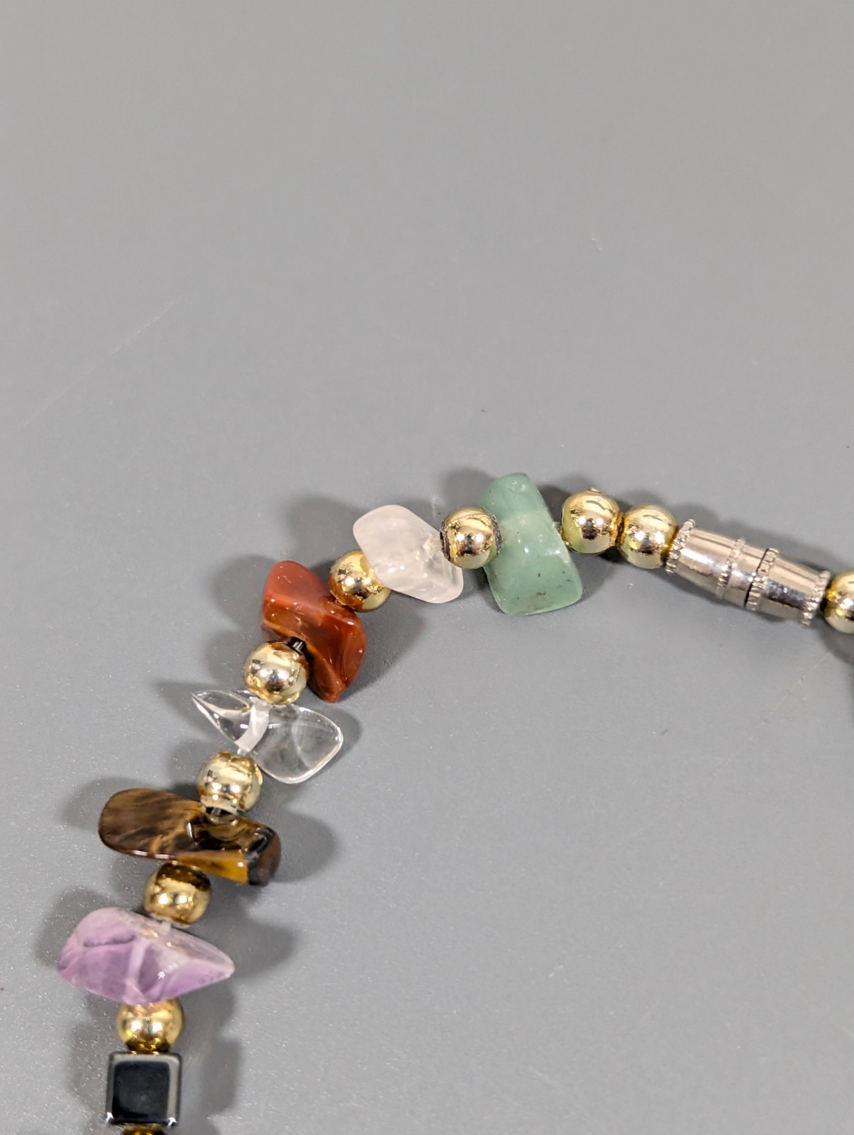 Vitnage Gemstone Chip Bracelet Tigers Eye Amethyst Jadeite 7 in