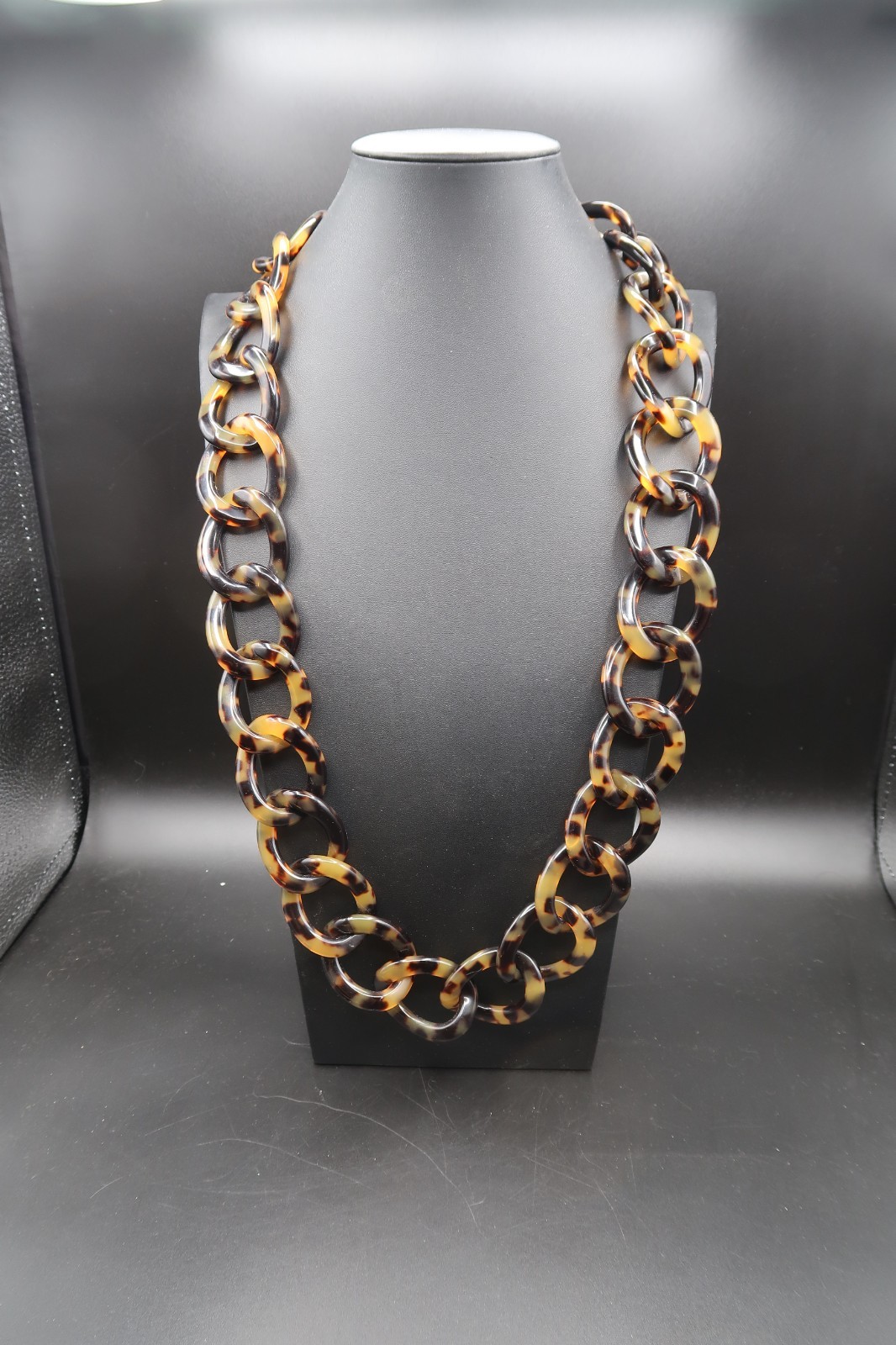 Vtg Chunky Tortoise Shell Large Link Necklace Acrylic Celluloid Bakelite