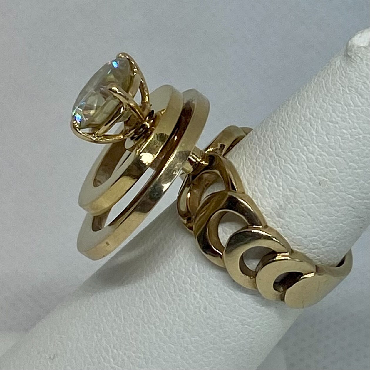 Vintage Norman Teufel 14 Karat Gold & Simulated Diamond Spinner Ring, circa 1972