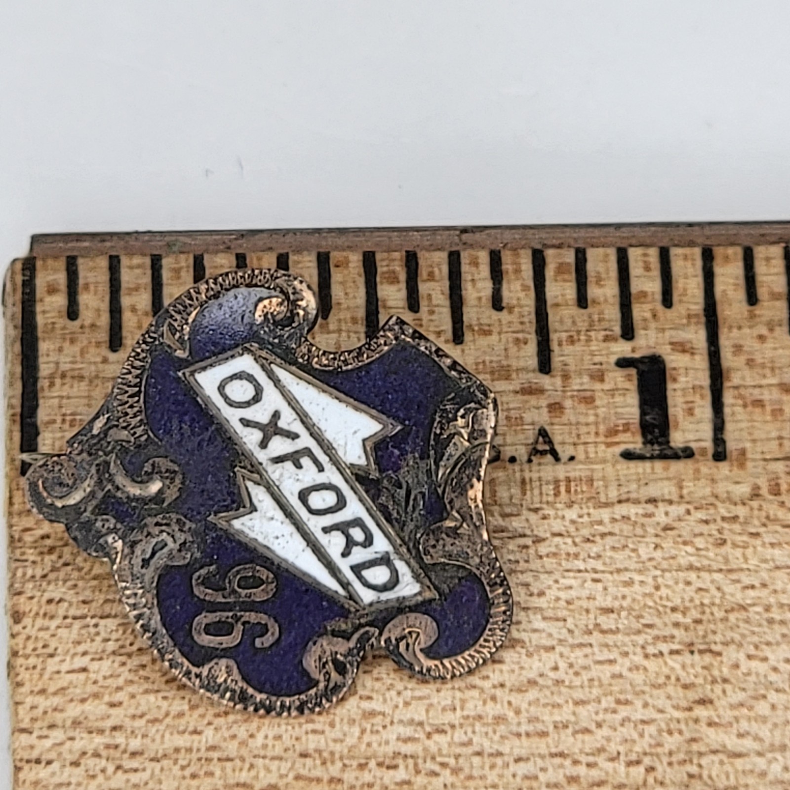 Antique 1896 Oxford Lapel Pin 1800s – NO RESERVE on the auction!