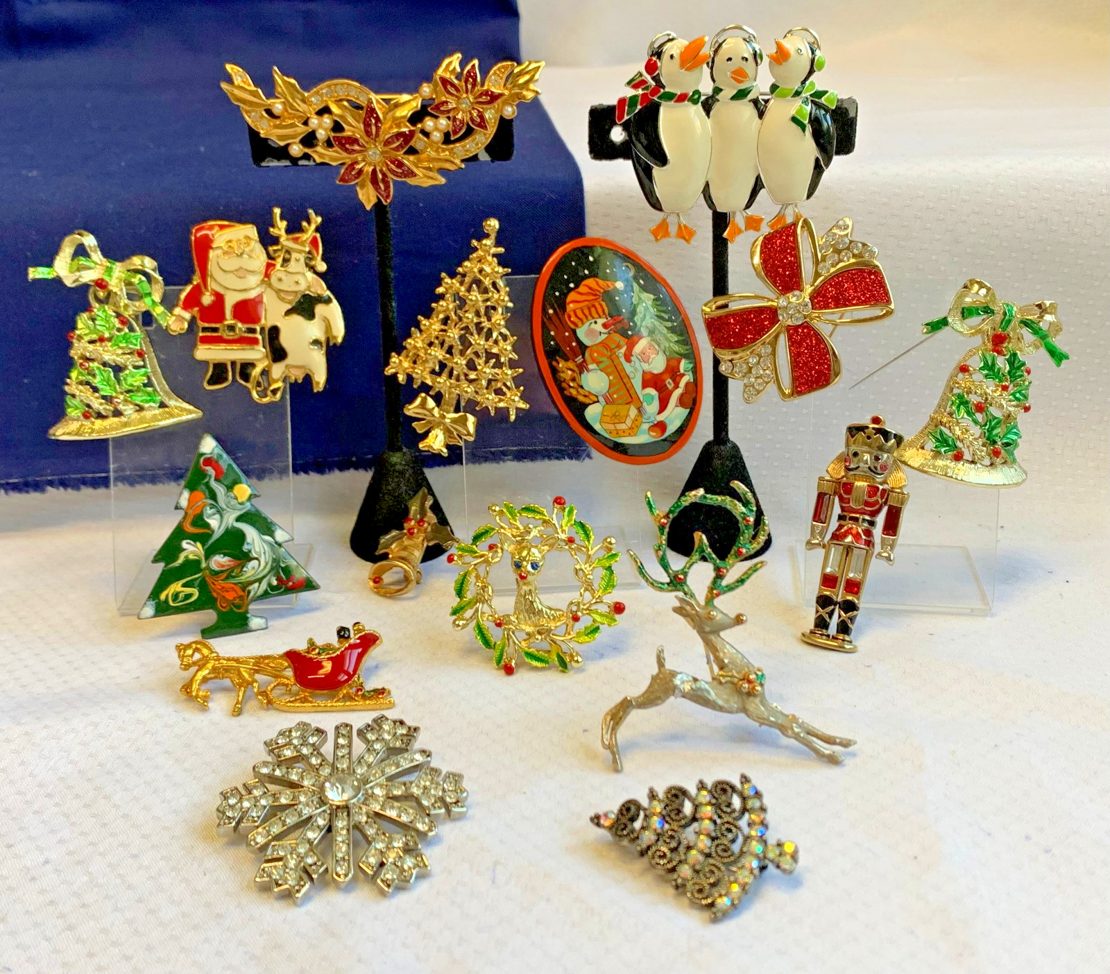 Vtg Christmas Brooch Lot Berebi Monet Gerrys Avon Jacmel Jewelry Scatter Pins