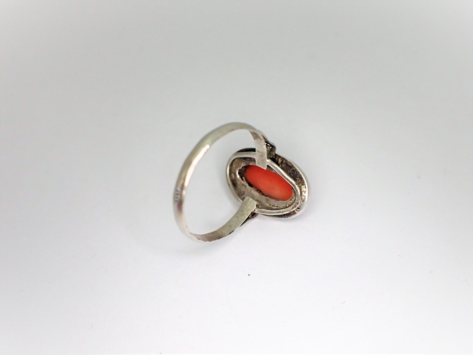 Vintage Art Deco 800 Silver Oval Coral Cabochon & Marcasite Ring Size 5.5