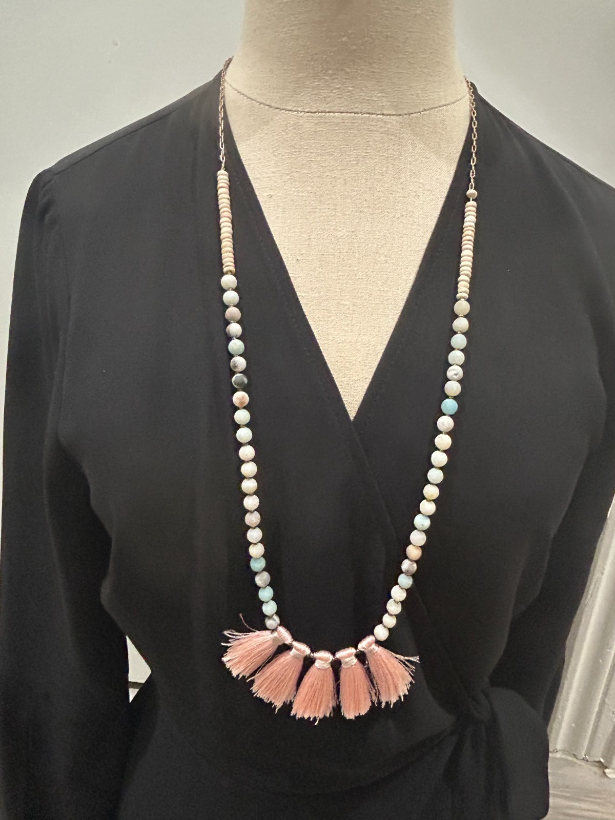 2KASPER NECKLACE LOT BEADANT TASSEL LARIAT PENDANT VINTAGE JEWELRY