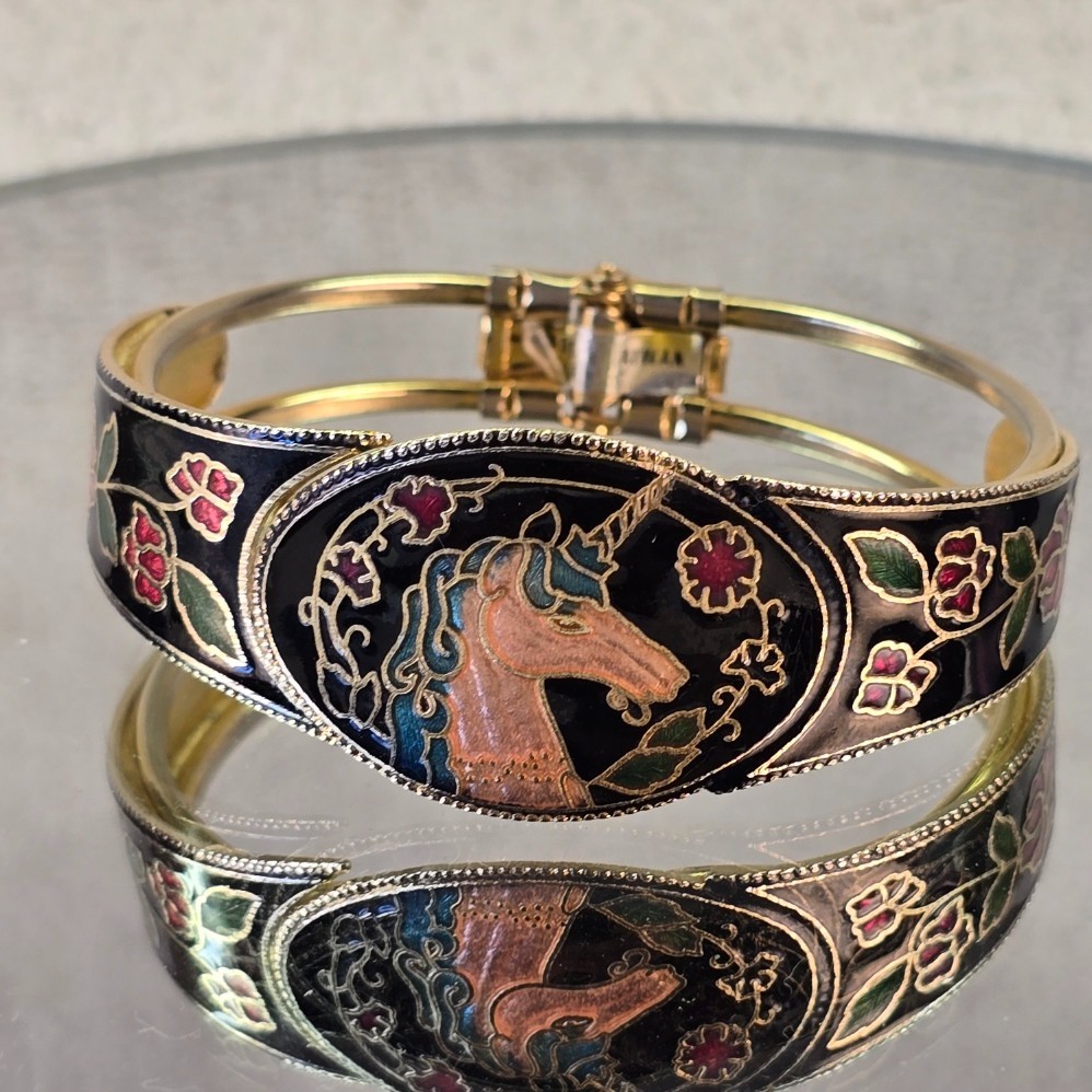ESTATE VINTAGE CLOISONNE ENAMEL UNICORN FLORAL HINGED BRACELET