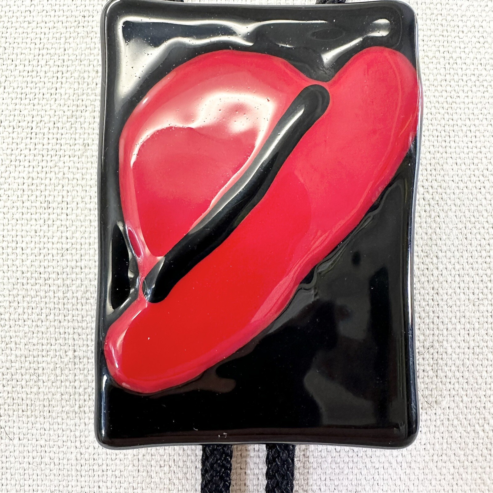 Vintage Black Ceramic Red Hat Western Bolo Tie Southwestern