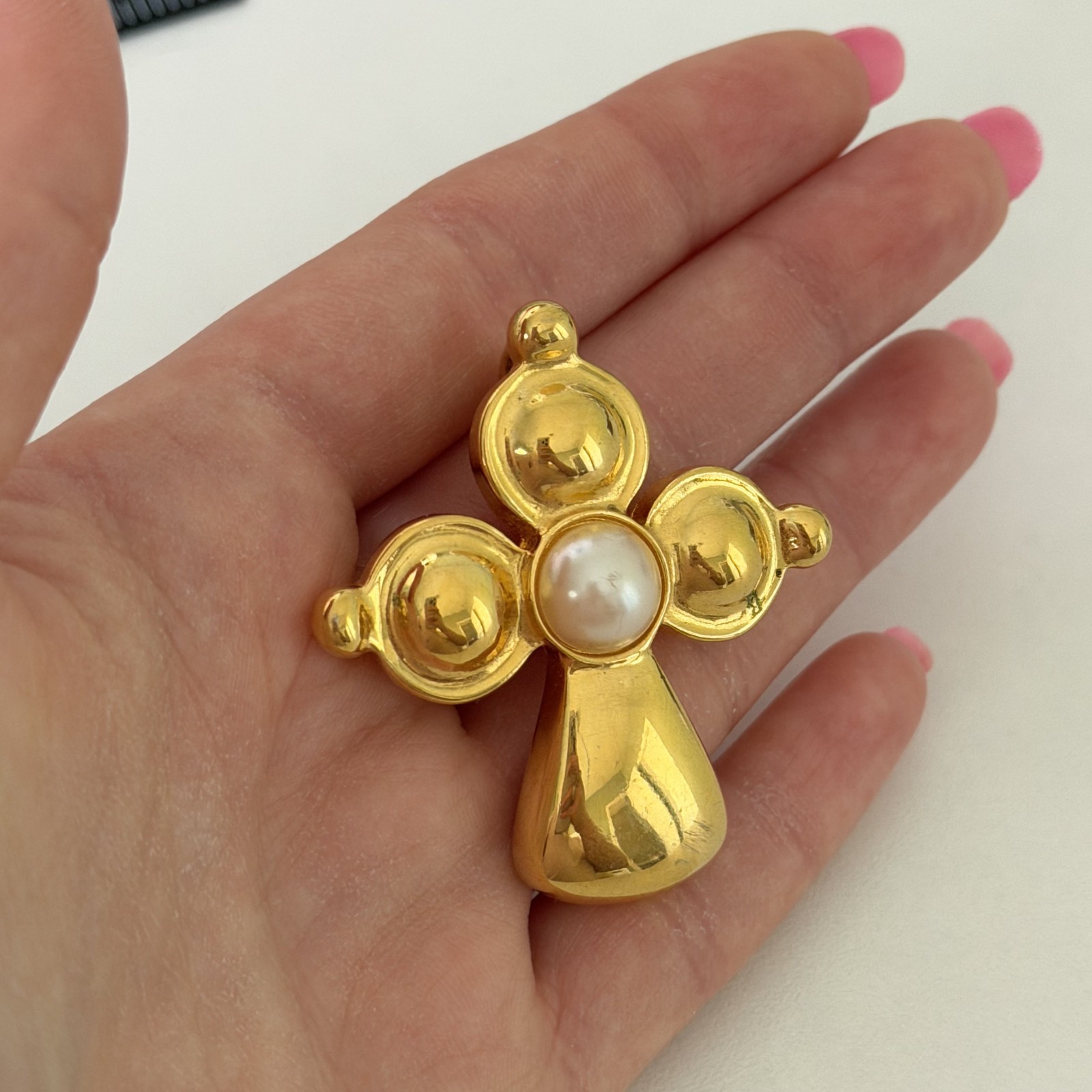 Vintage Premier Designs Maltese Cross Shiny Gold Tone Brooch Pin Pendant