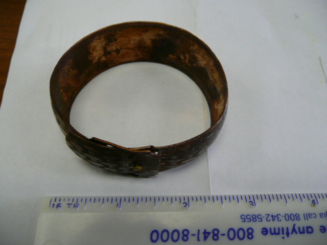COPPER BRACELET BELT STYLE –WEIGHS 36.7 GRAMS–2 1/4 INCHES ACROSS –3/4 WIDE