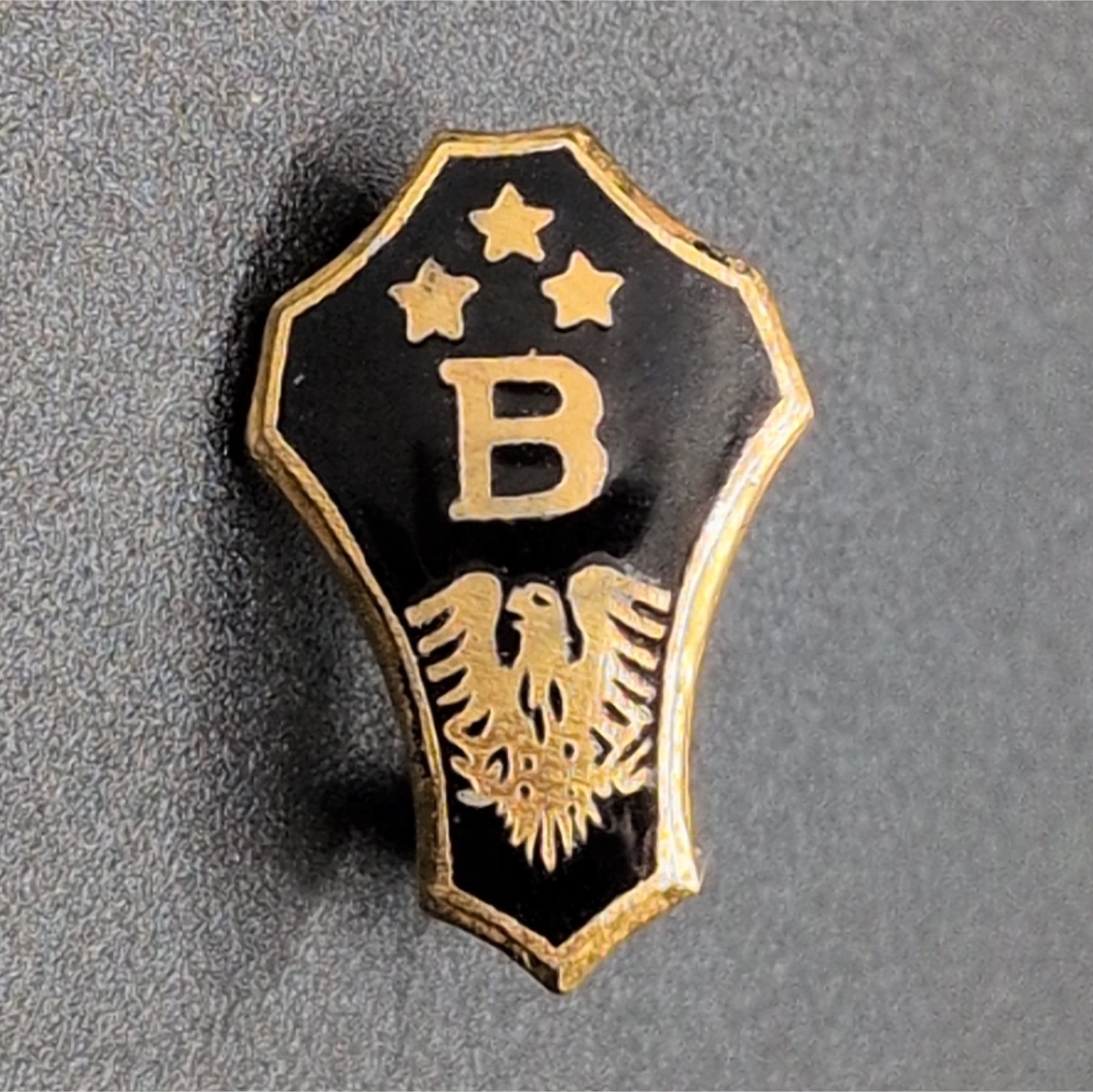 Brooch Pin Lapel Tie Vintage National Beta Club Member 3 Star Eagle B Gold Tone