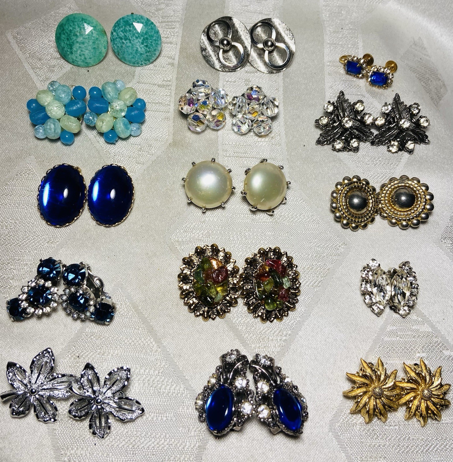Vintage Earrings Lot 15 Pairs Clip On Screw Back Rhinestone Beaded Signed