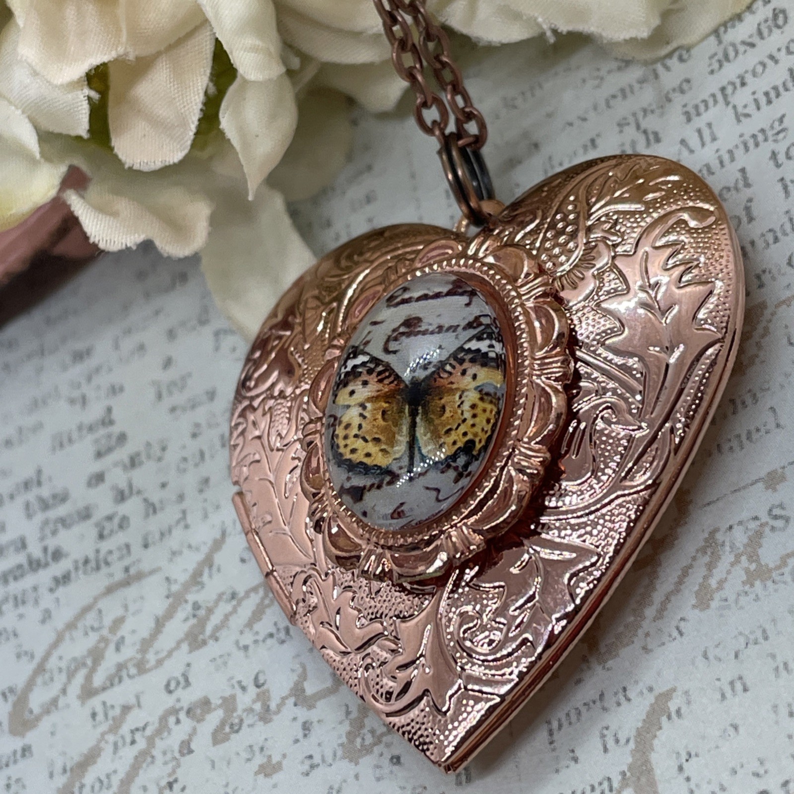 Fancy ROSE Gold Memorial Jewelry Keepsake Photo Locket Necklace Butterfly Urn