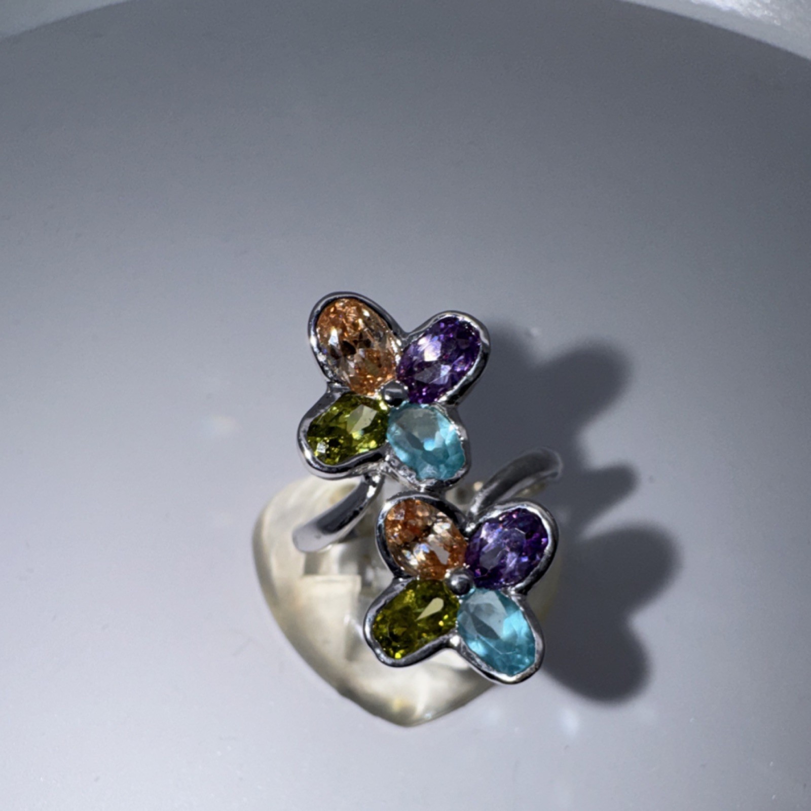 Sterling Silver ring multicolor gemstone flower design bezel setting size 8