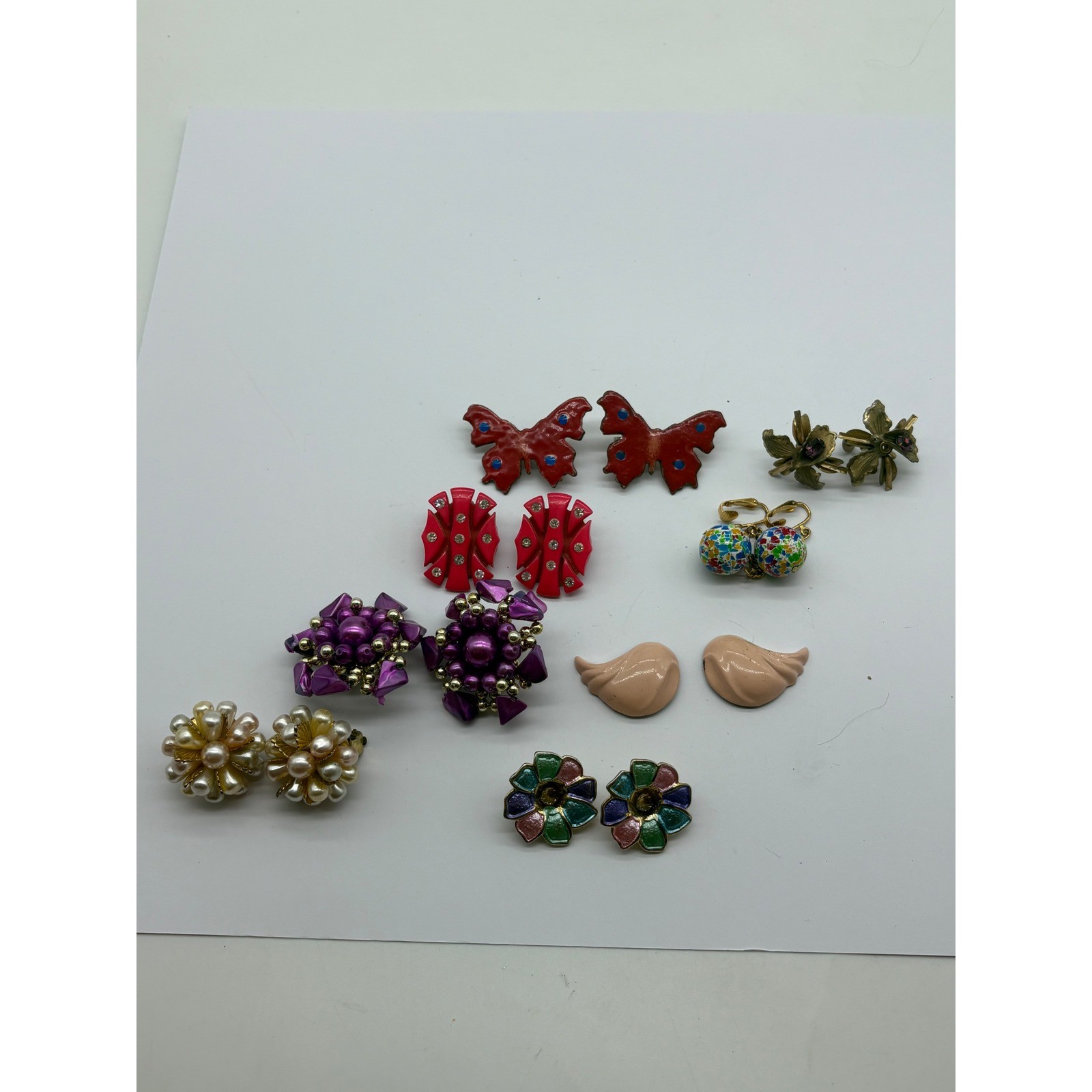 Vintage Clip On Earrings Lot 8 Pairs Purple Pink Red Butterfly Floral Enamel J36