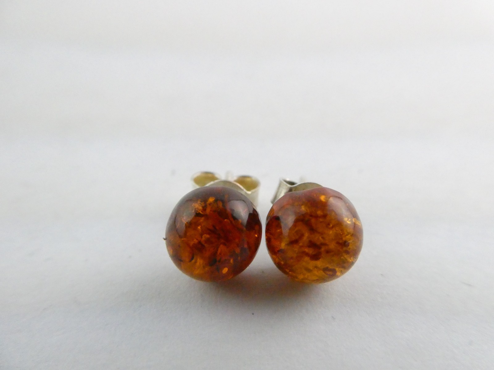 Vintage Sterling Silver Baltic Amber Stud Earrings 925 TWO DIFFERENT COLORS 8mm