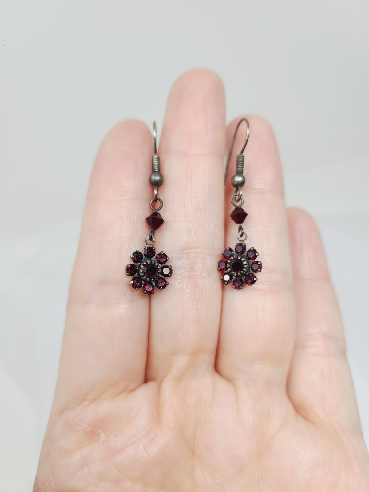 Vintage Austrian Crystal USA Necklace Earrings Set Red Garnet Crystals Black