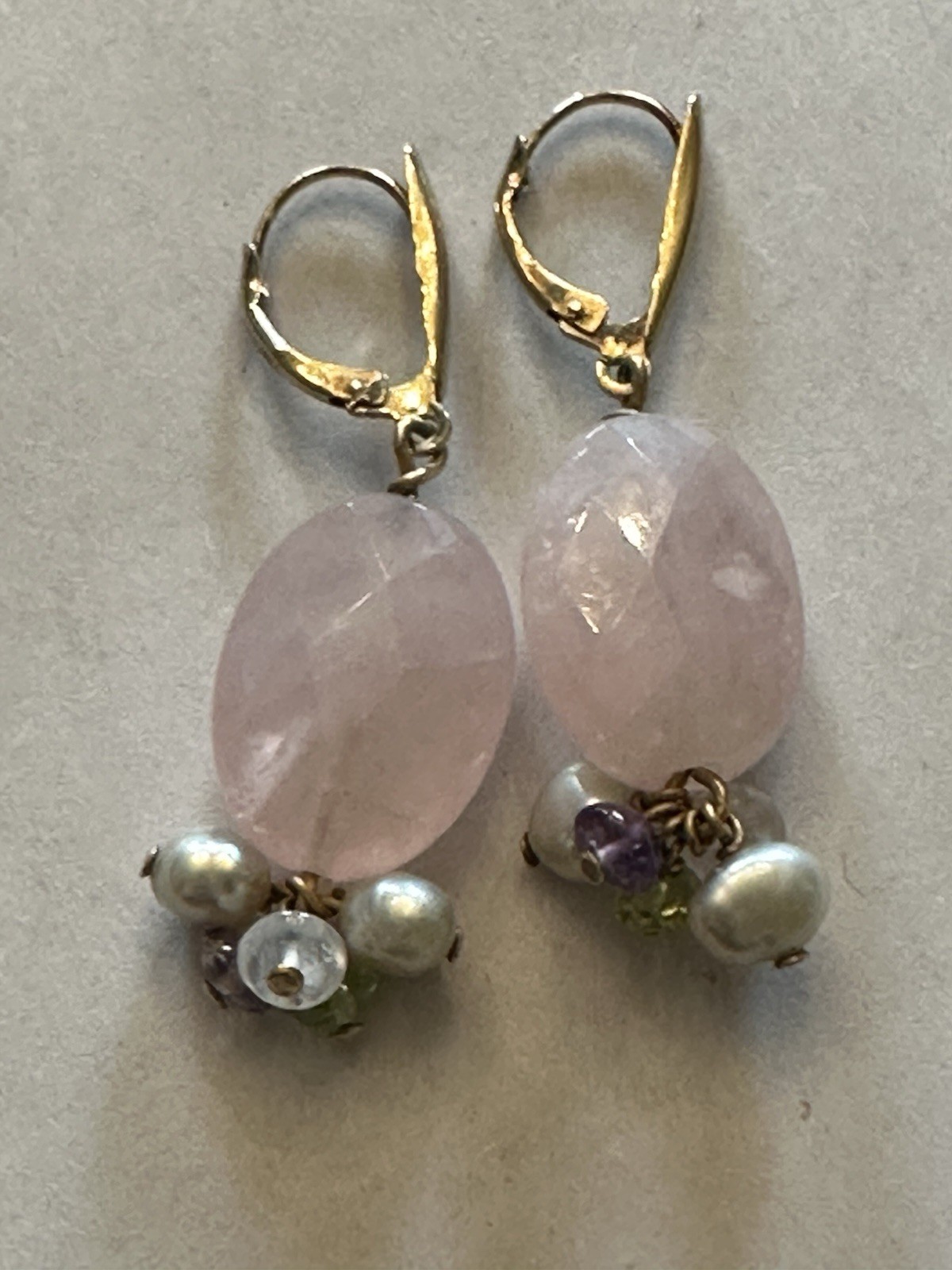 VTG Handmade Pale Lavender Pendant Necklace W/Gold-Toned Beaded Chain & Earrings