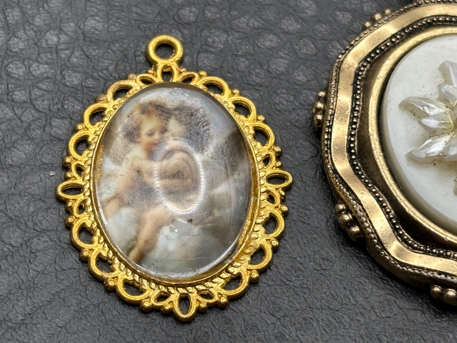 Vintage Flower Mother of Pearl Angels Cameo Style Oval Pendant Lot of 3
