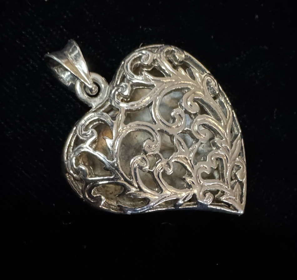 925 Sterling Silver Filigree Puff Heart Pendant Thailand Love Beauty FineJewelry