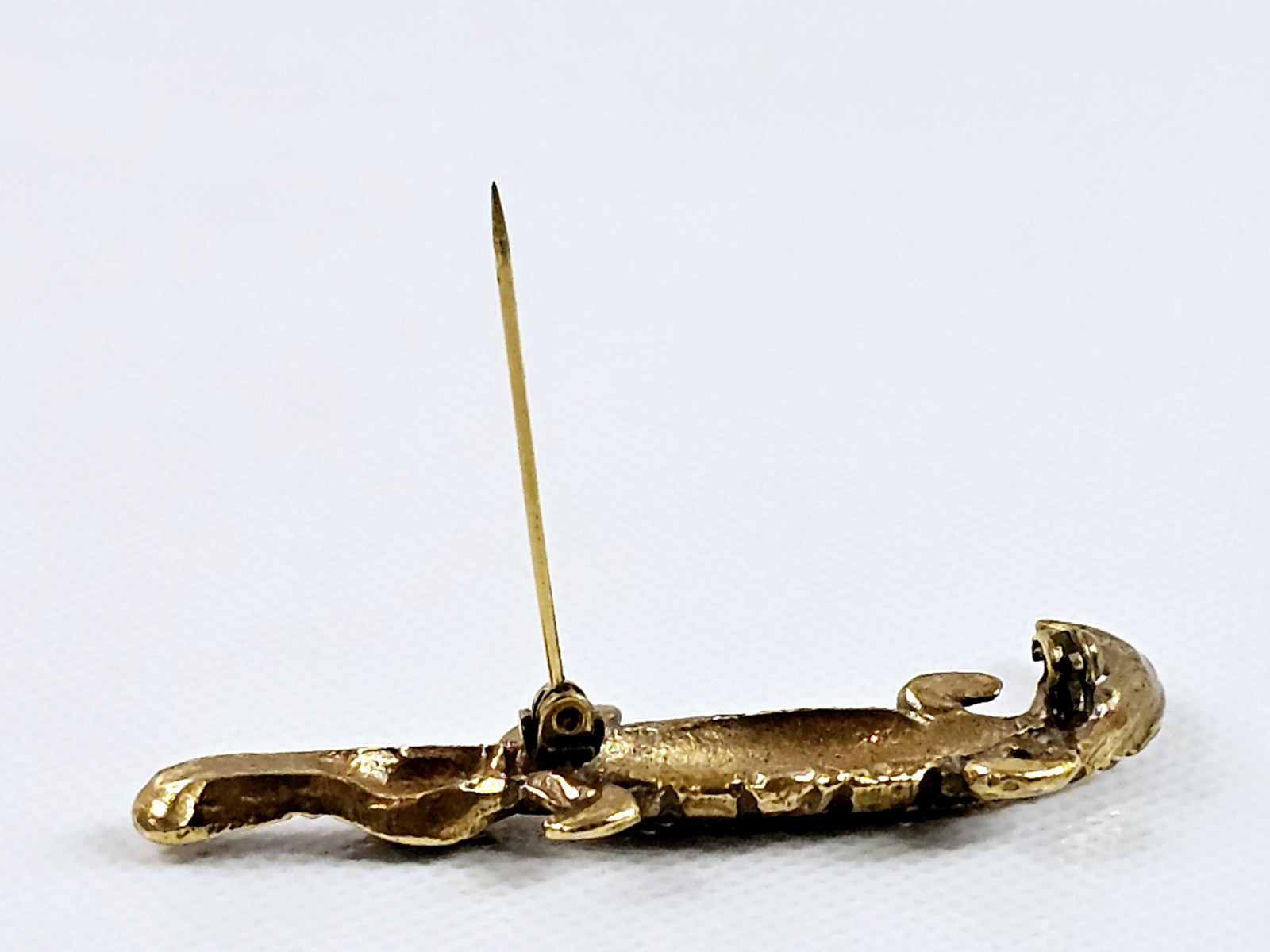Alva Studios Crocodile Alligator Gold Tone Brooch Pin Vtg Signed 2 3/8″