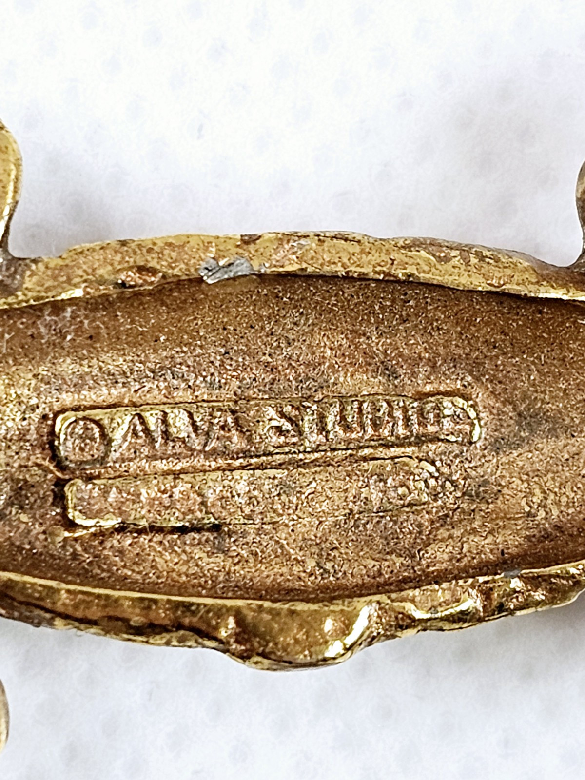 Alva Studios Crocodile Alligator Gold Tone Brooch Pin Vtg Signed 2 3/8″
