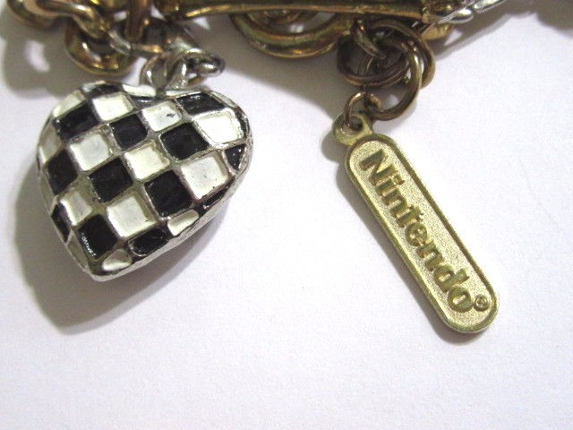 FUNKY LARGE FOB CHARM BRACELET FUN COLORFUL NINTENDO BULB SHOE HEART DOG BOWL